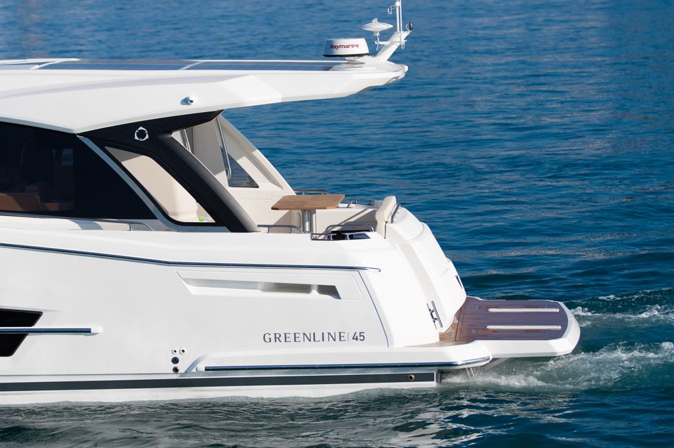 2023 Greenline 45 Coupe Hybrid