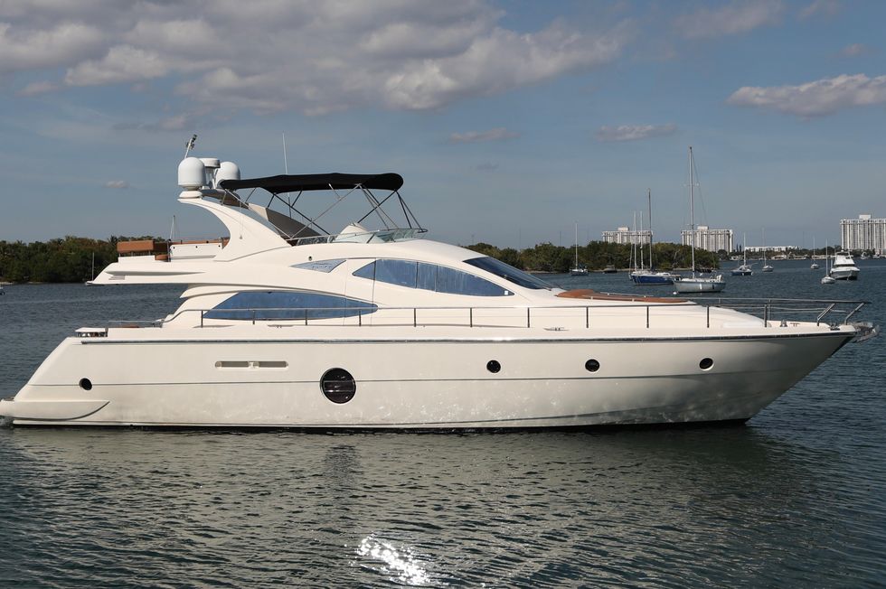 2005 Aicon Yachts 64